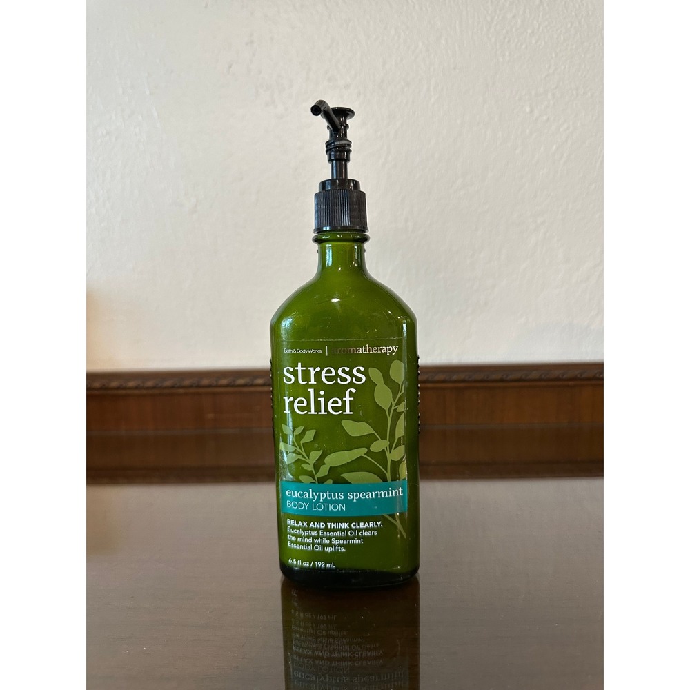 Bath & Body Works Aromatherapy Stress Relief Eucalyptus Spearmint Body Lotion